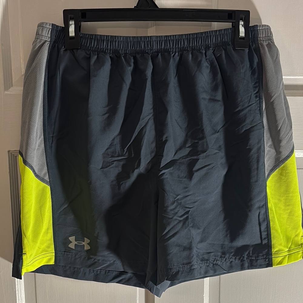 Under Armour Gray and Yellow Athletic Shorts Dynamic Design